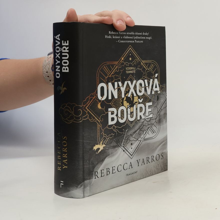Rebecca Yarros Onyxová bouře