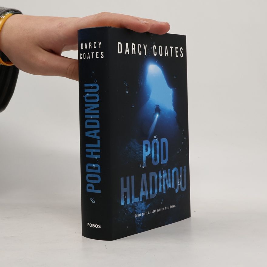 Darcy Coates Pod hladinou