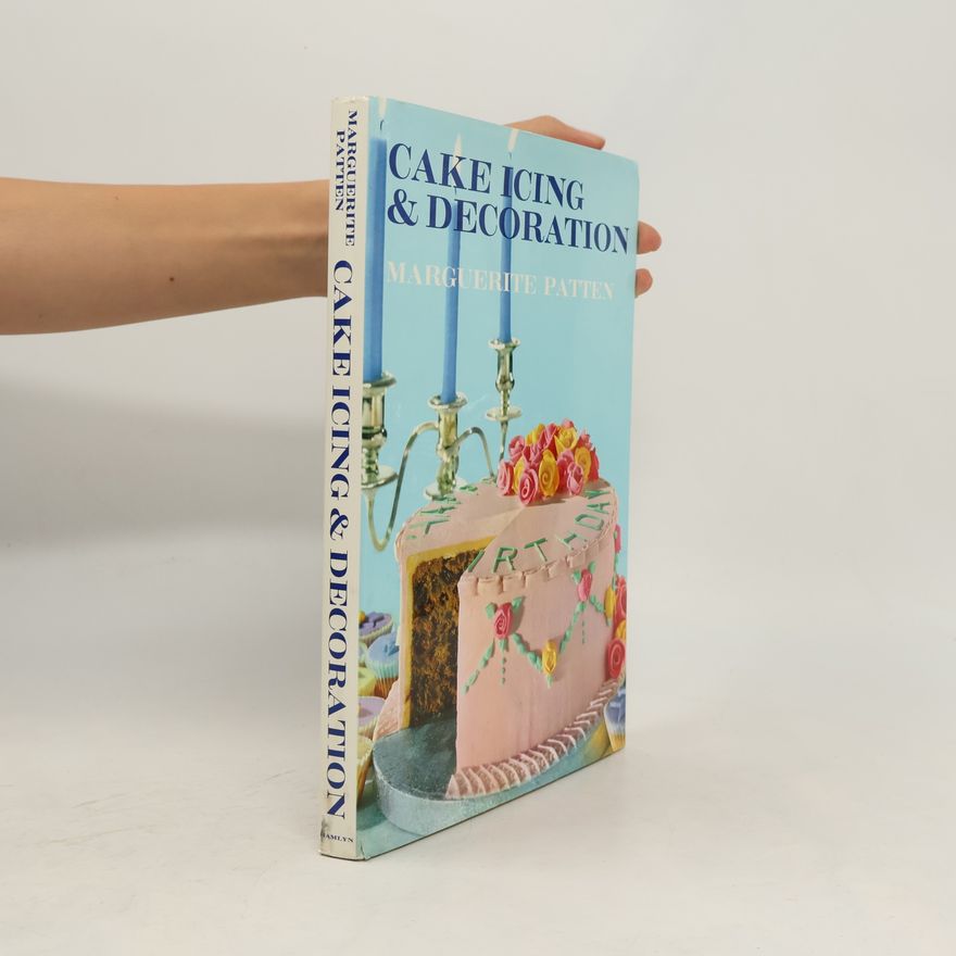 Patten Marguerite Cake Icing and Decoration