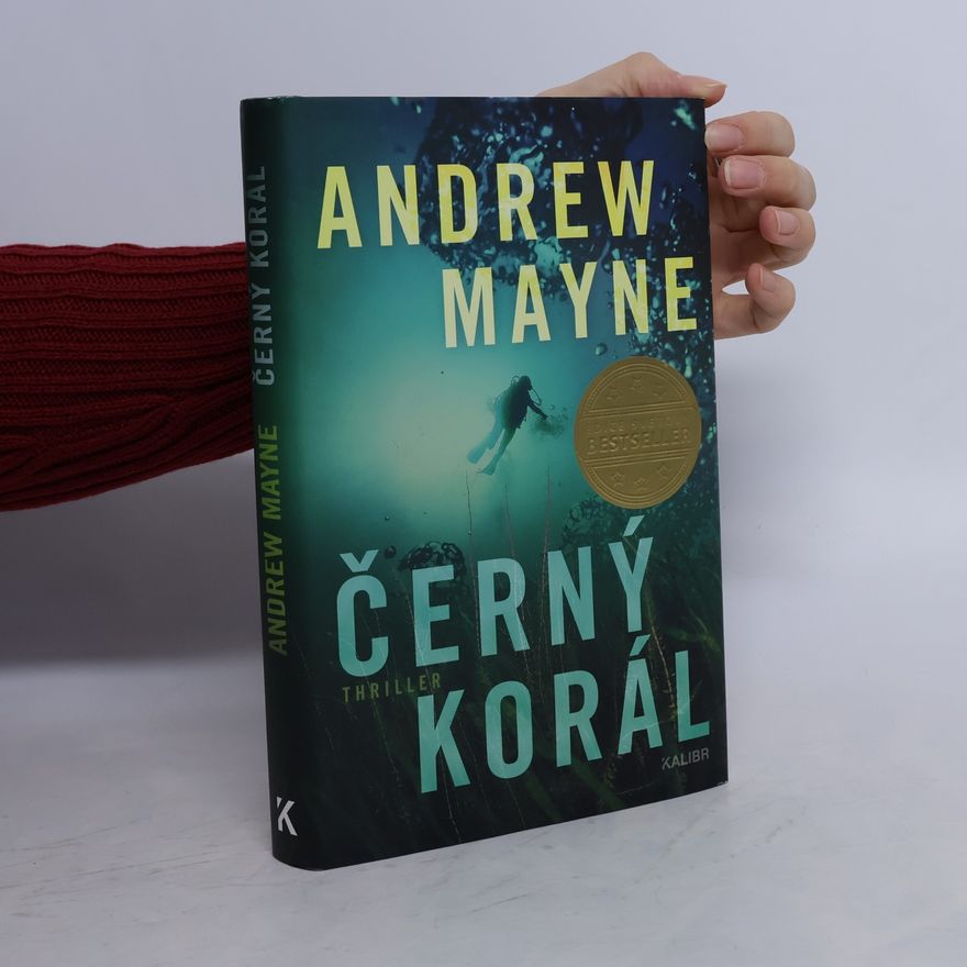 Andrew Mayne Černý korál