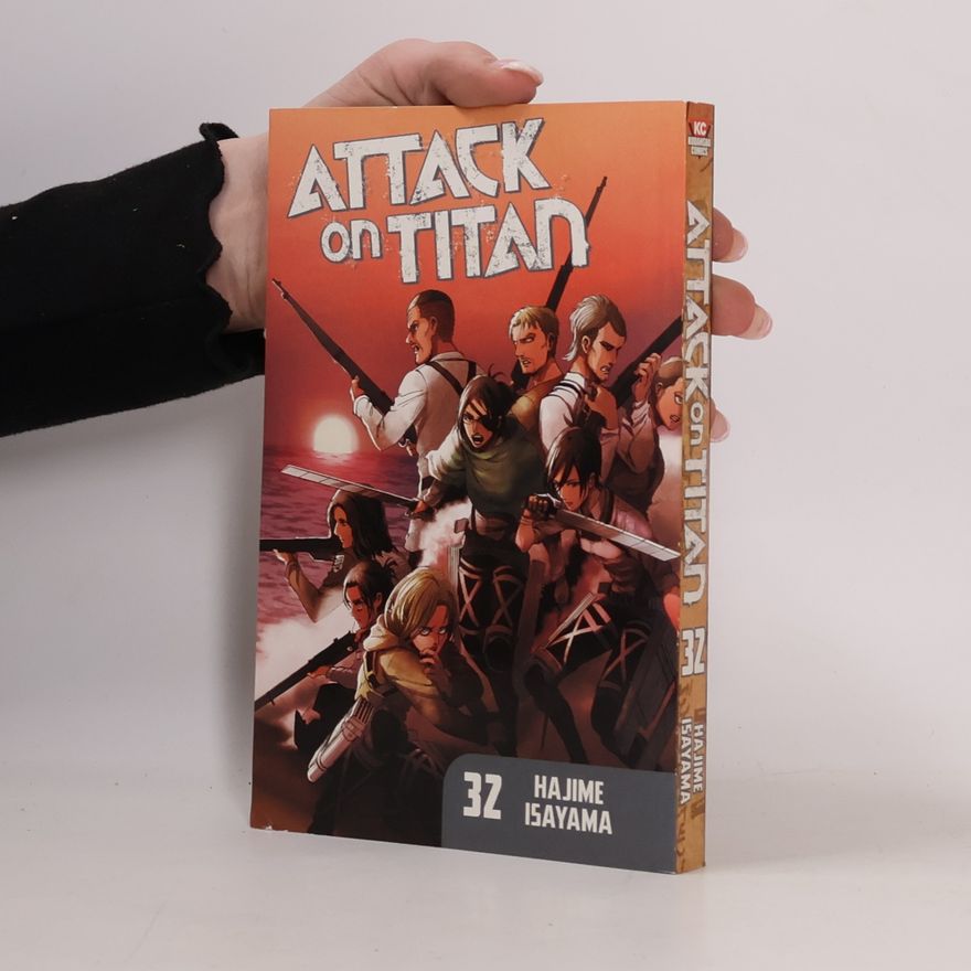 Hajime Isayama Attack on Titan 32