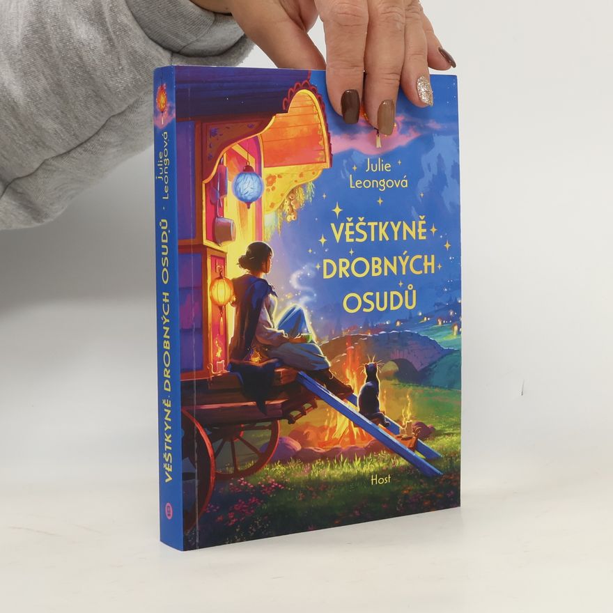 Julie Leong Věštkyně drobných osudů