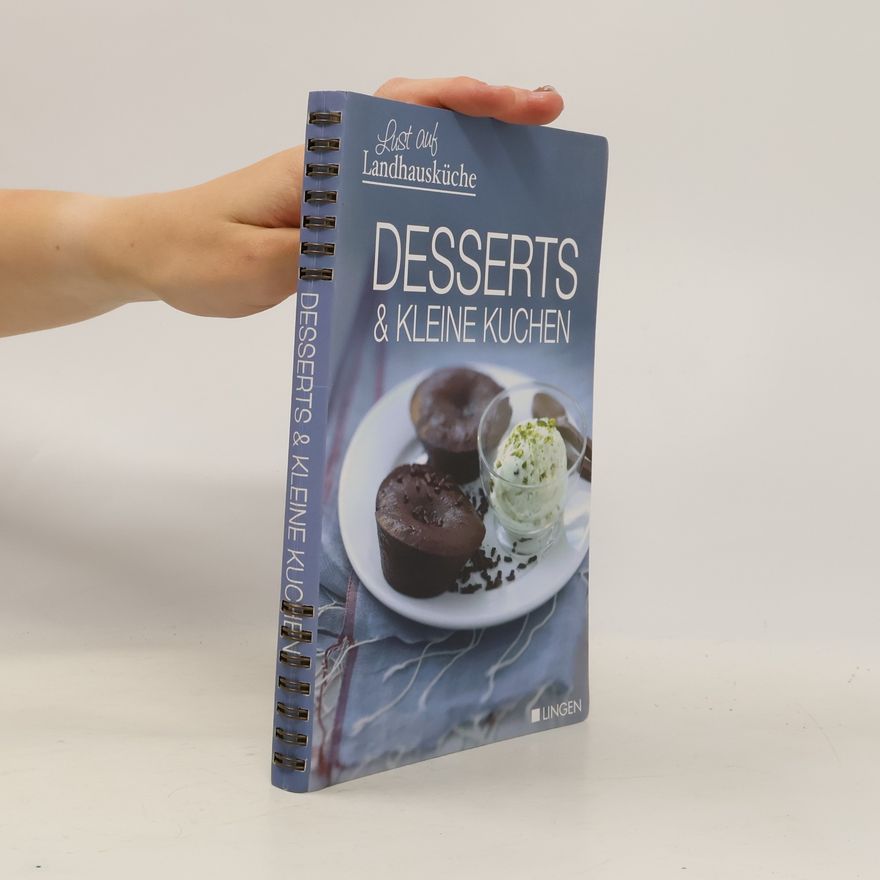 Kolektiv autorů Desserts & kleine Kuchen