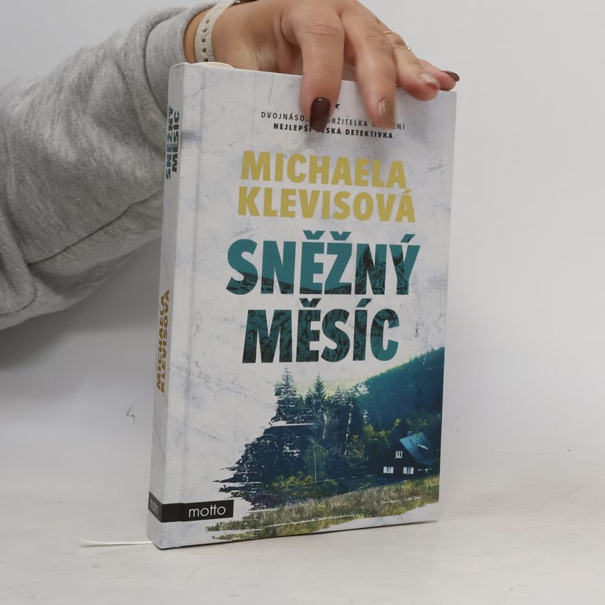 Michaela Klevisová Sněžný měsíc