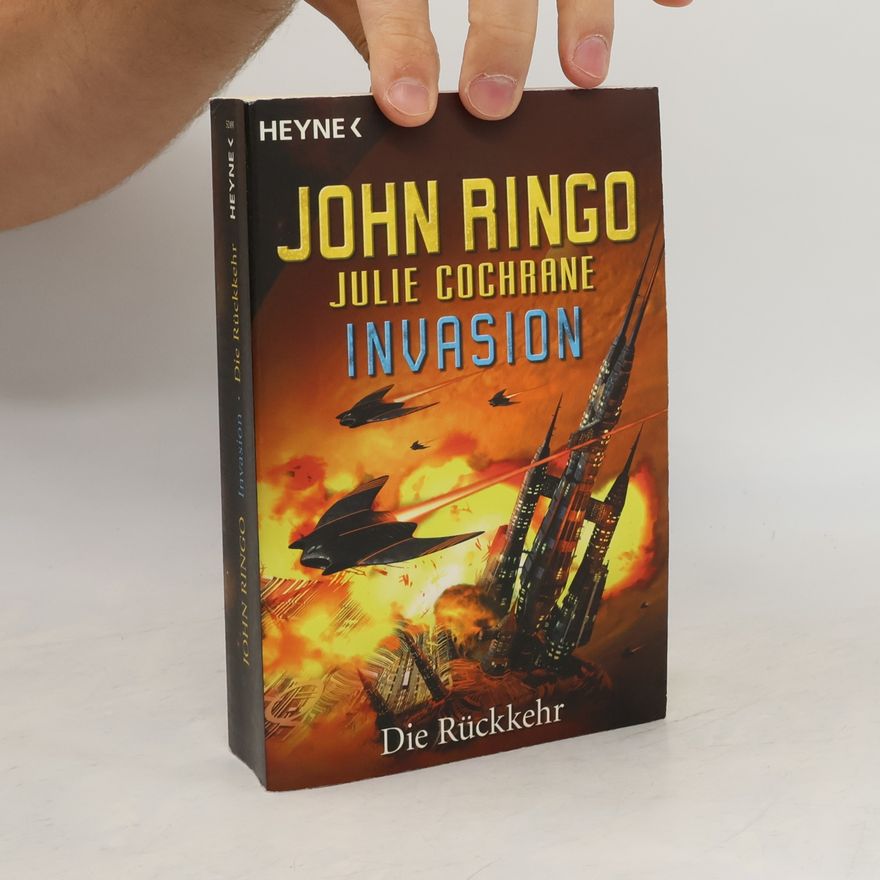 Julie Cochrane Invasion - 8: Die Rückkehr