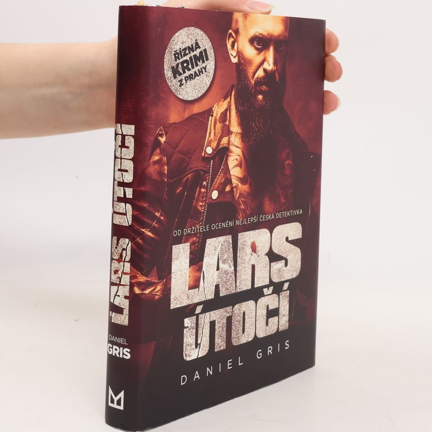 Daniel Gris Lars útočí