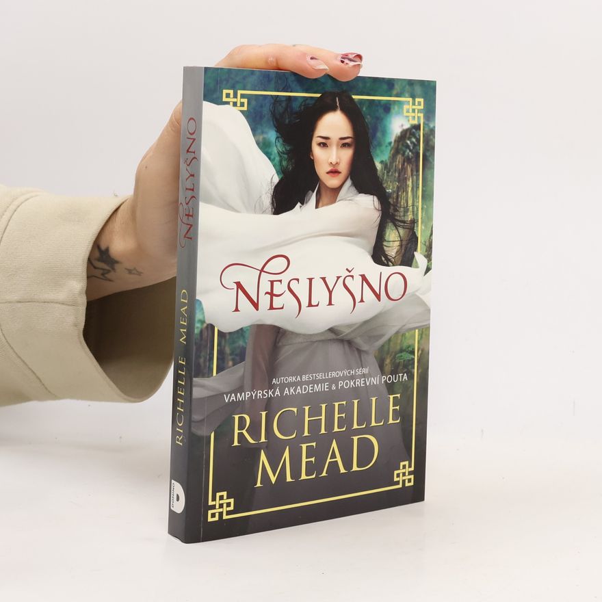 Richelle Mead Neslyšno